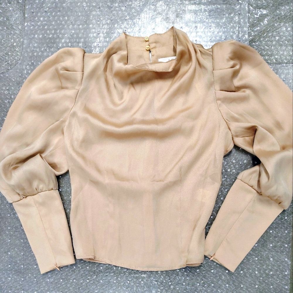 ASTR the Label Puff-Sleeve Blouse in Blush Sz XS NWOT